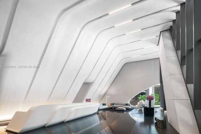 Building Photo - 1000 Biscayne Blvd