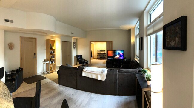 Building Photo - 741 N Milwaukee St