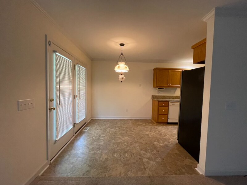 Building Photo - 1007 Loganberry Ct