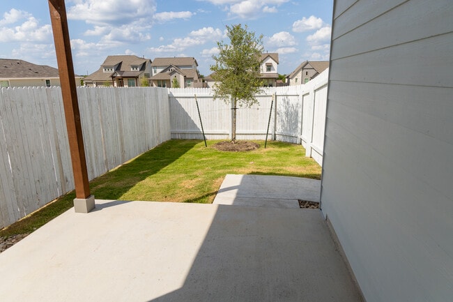 Building Photo - 388 Glocken Ln