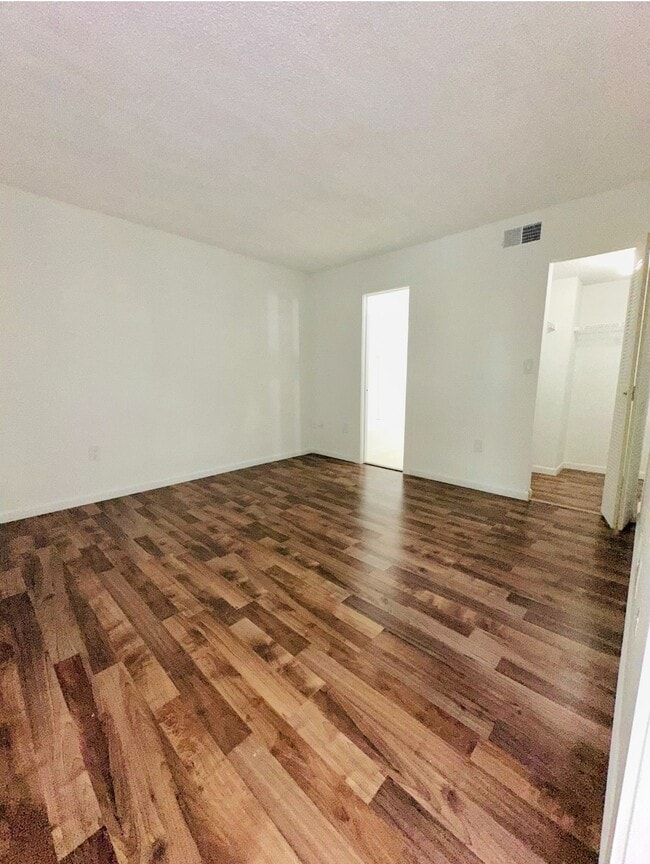 Building Photo - 510 NW 86th Pl