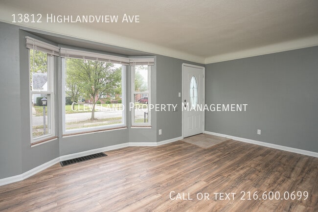 Building Photo - 13812 Highlandview Ave