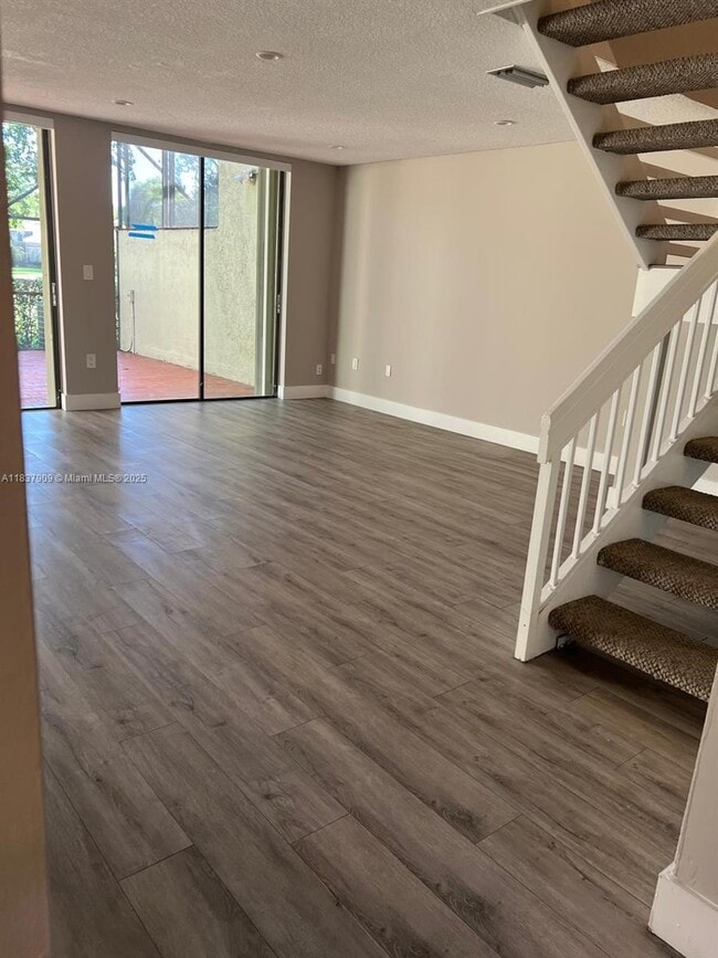 Building Photo - 3945 Adra Ave