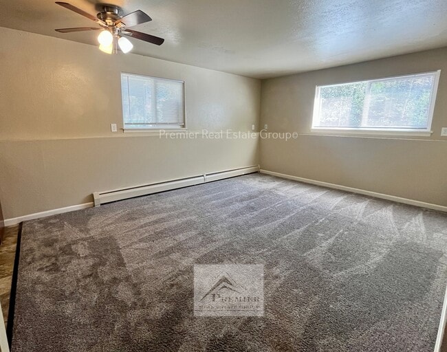 Building Photo - 1197 Cree Dr