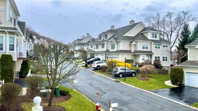 Building Photo - 54 Crystal Hill Dr