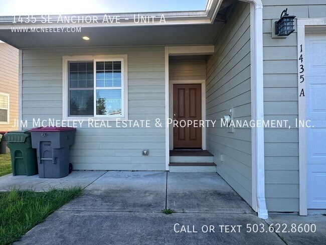 Building Photo - 1435 SE Anchor Ave