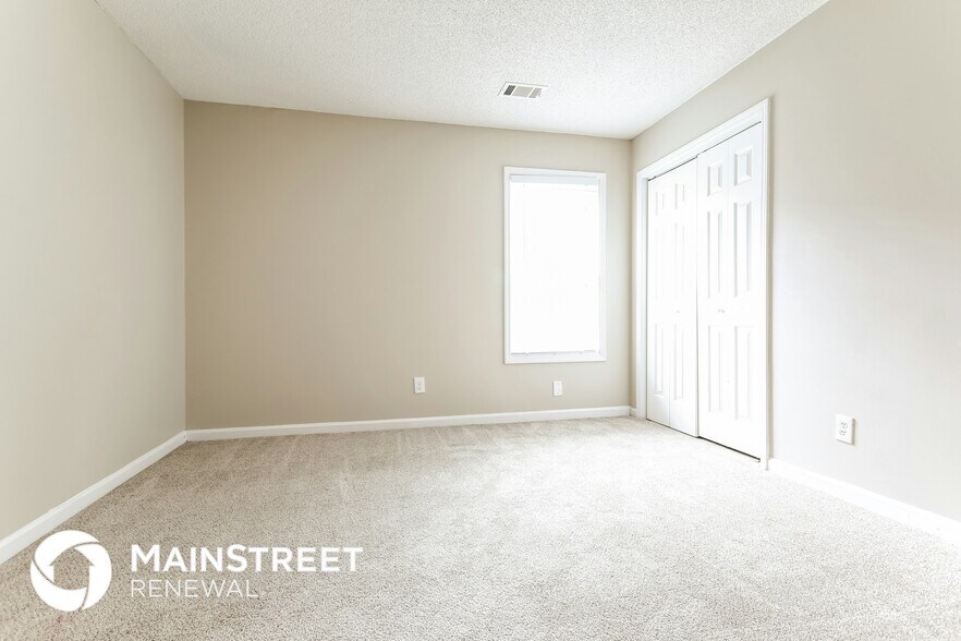 Building Photo - 4399 Barclay Way