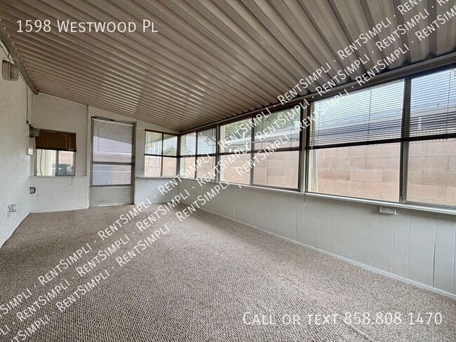 Building Photo - 1598 Westwood Pl