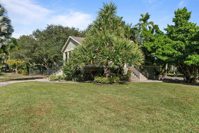 Building Photo - 16553 Norris Rd