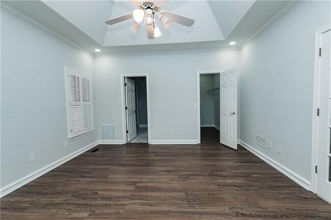 Building Photo - 525 Rams Way