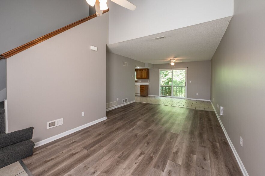 Building Photo - 8906 NE 73rd Ct