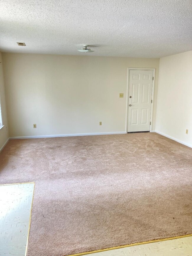 Building Photo - 2123 Barefoot Park Ln SW