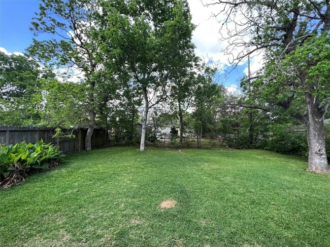 Building Photo - 4623 Perry St