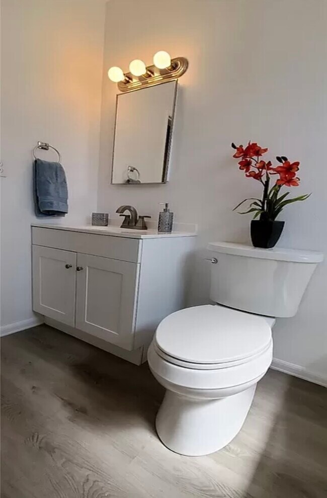 Building Photo - 5021 Atlantic Ave