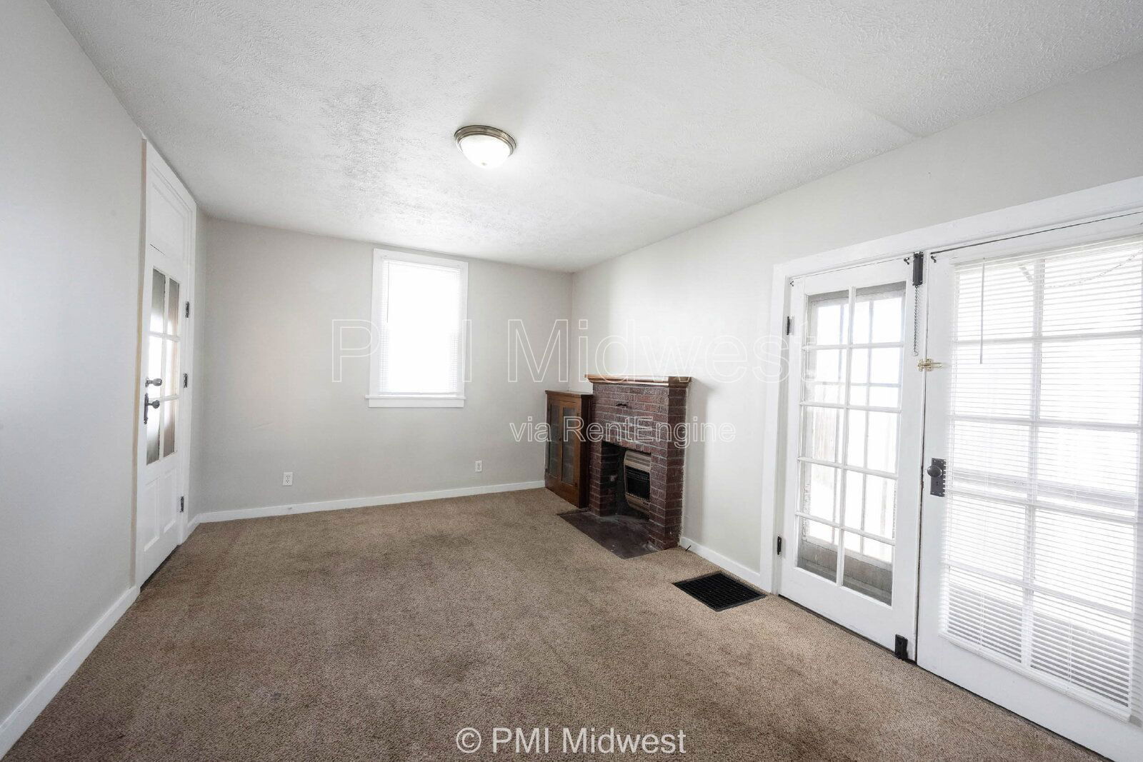 Building Photo - 411 S East St