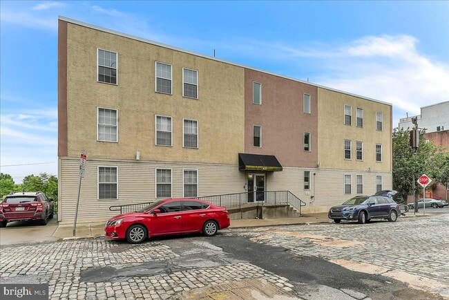 Building Photo - 401 N Front St