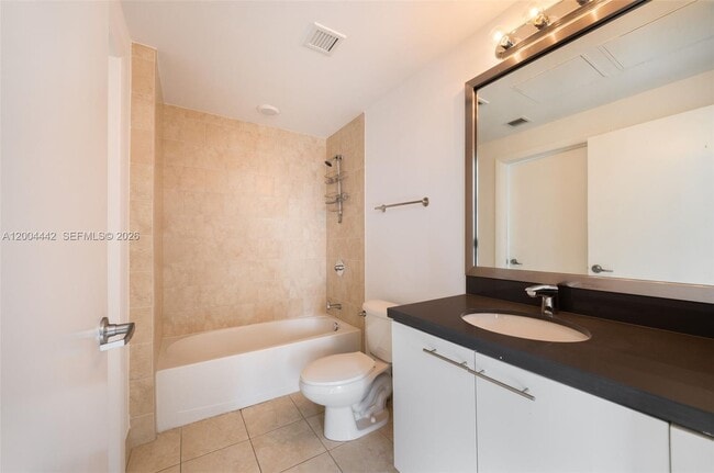 Building Photo - 90 SW 3rd St