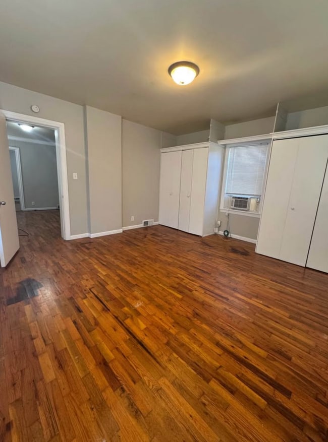 Building Photo - 318 N 18th St