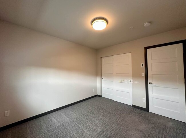 Building Photo - 1621 SW Mulberry Pl