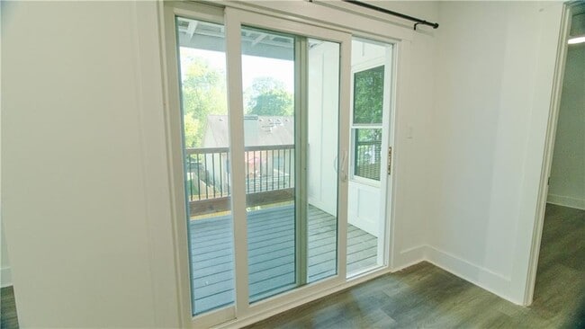 Building Photo - 4589 Orchid Dr