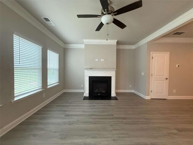 Building Photo - 1521 Winding Rdg Trl