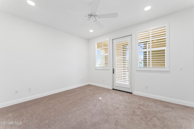 Building Photo - 3718 Young Wolf Dr