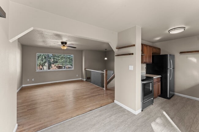 Building Photo - 4503 Bella Dr