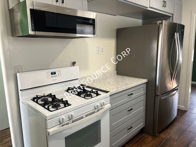 Building Photo - 45545 Fig Ave