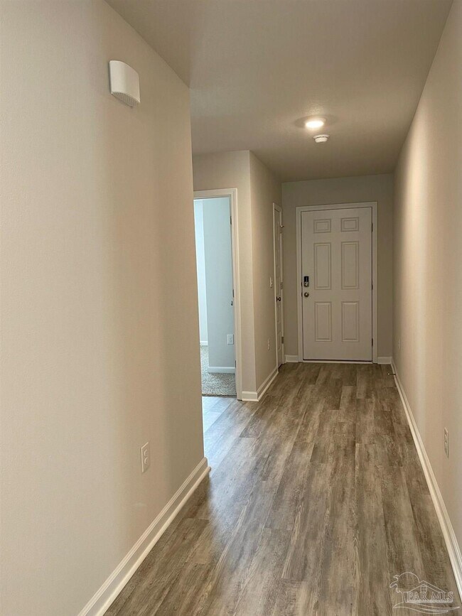 Building Photo - 8665 Pathstone Blvd