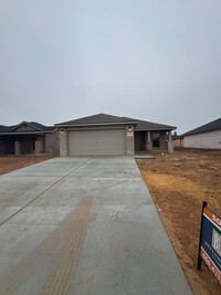 Building Photo - Large Lot located in the Meadows Brand New...