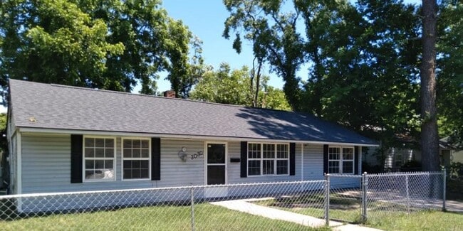 Primary Photo - Charming Ranch