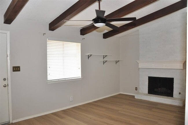 Building Photo - 2011 Gathright Cove