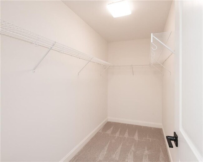 Building Photo - 3389 Thurgood Ct