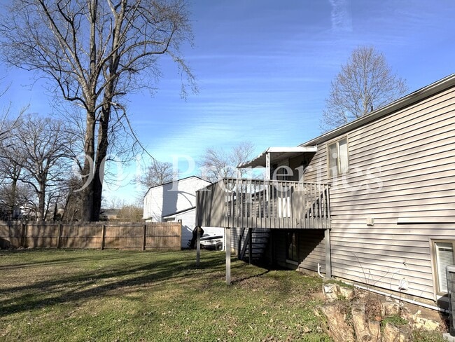 Building Photo - 6835 Autumnhill Ln