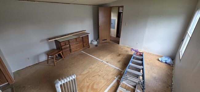 Building Photo - 8364 Cedar St