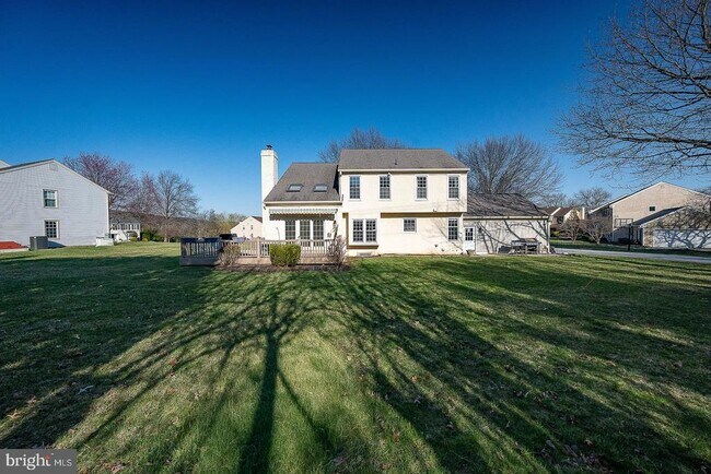 Building Photo - 1099 Armstrong Ct