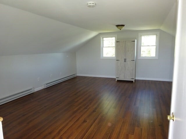 Building Photo - 17 Oakley Ave