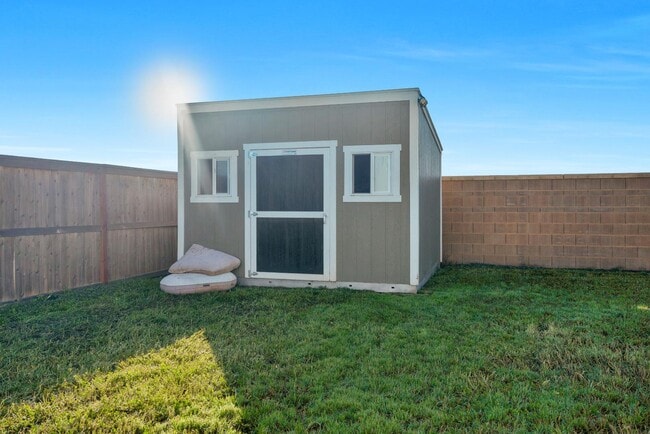 Building Photo - 2032 Gatlin Ct