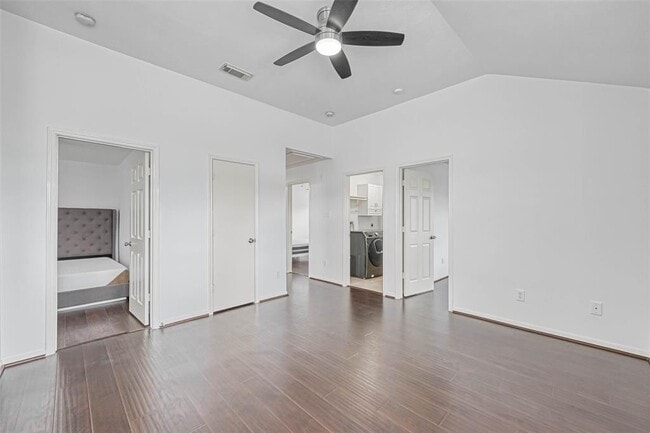 Building Photo - 14802 Dorray Ln