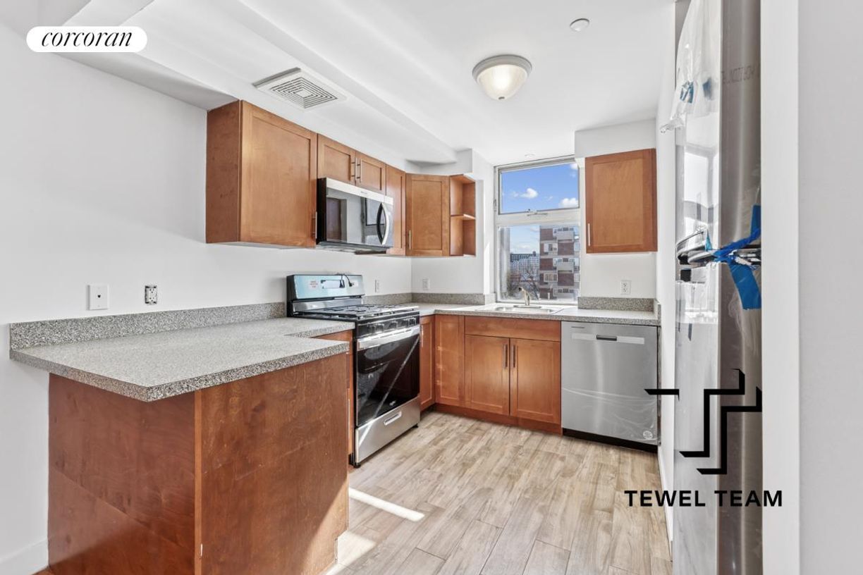Building Photo - 32 W 139th St