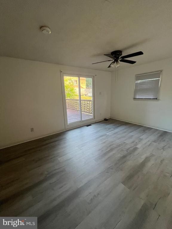 Building Photo - 11827 Rutherford Dr