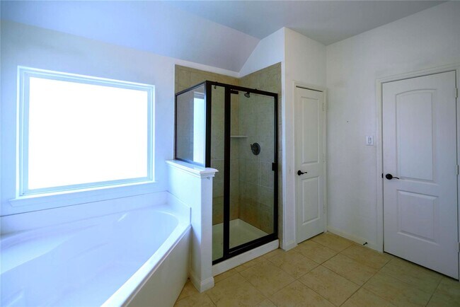Building Photo - 20503 Parazetta Pl
