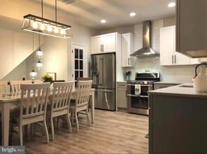 Building Photo - 3058 Goshen Dr