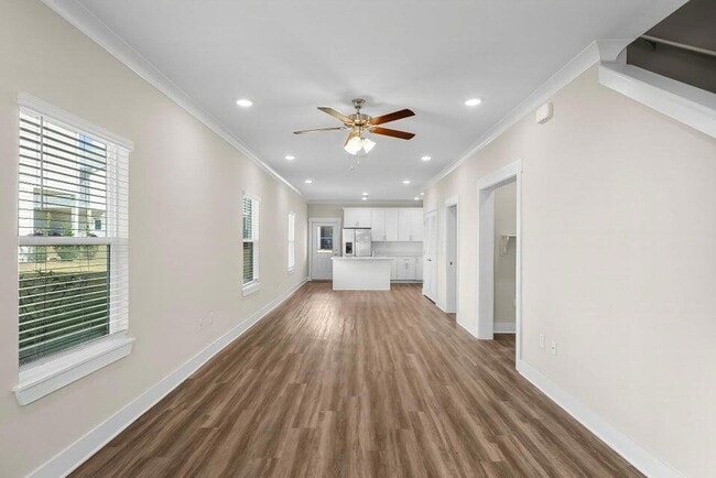 Building Photo - 359 N Sand Palm Rd