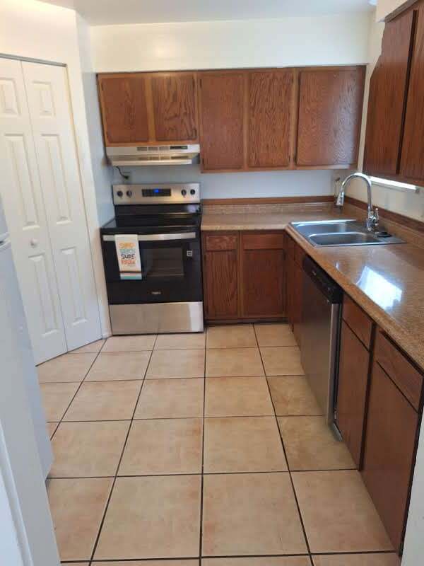 Kitchen - 224 Cherry St