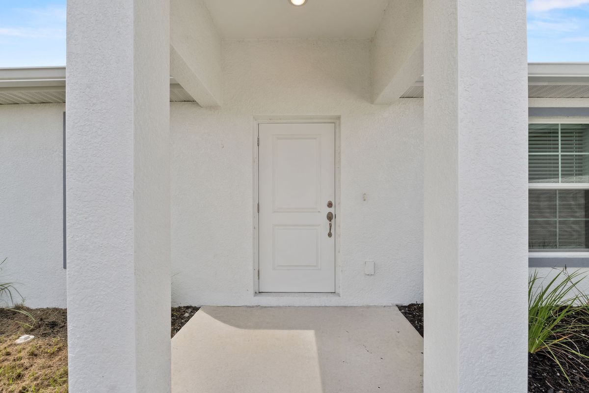 Building Photo - 2801 50th St SW