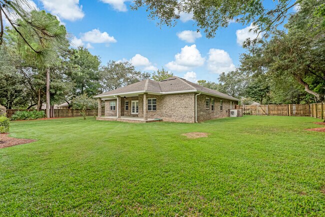Building Photo - 117 Blossom Creek Run