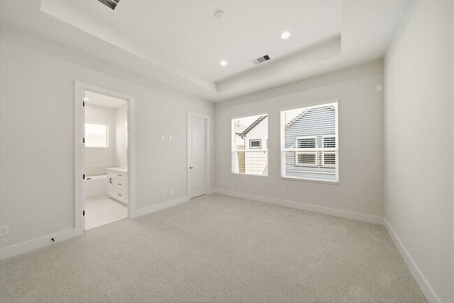 Building Photo - 1400 Cedar Post Ln