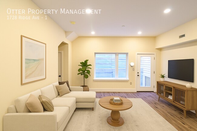 Primary Photo - 1728 Ridge Ave