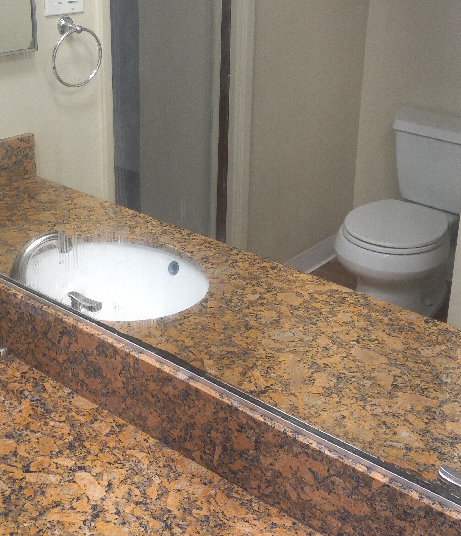 Building Photo - 5308 E Anaheim Rd